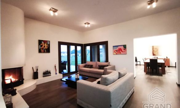 470 m2 - 1395 - photo-3
