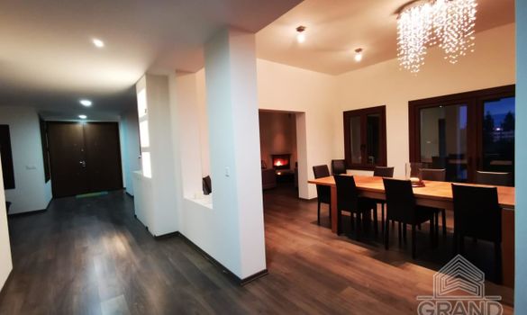 470 m2 - 1395 - photo-20