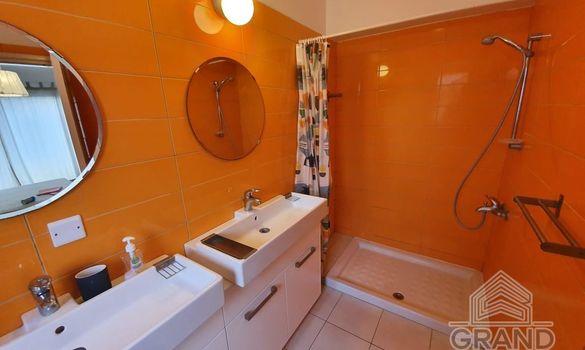 200 m2 - 2271 - photo-7