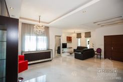 265 m2 - 2935 - photo-2