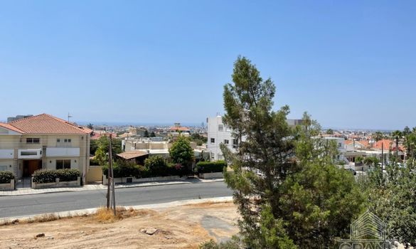 345 m2 - 06811 - photo-9