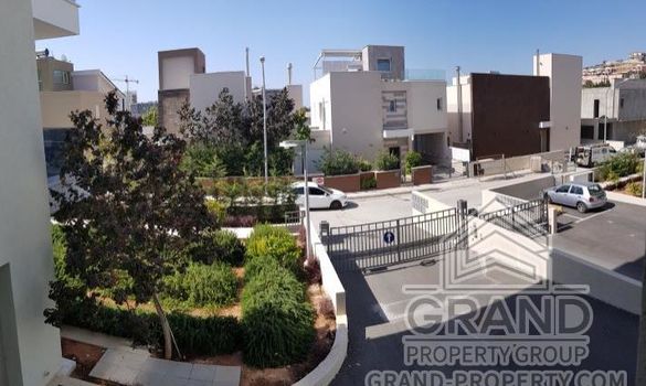 100 m2 - 06900 - photo-4