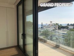 m2 -08201 - photo-8