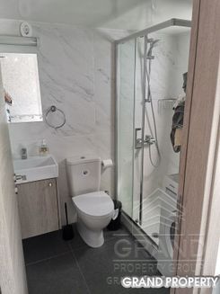 m2 -08220 - photo-2