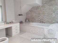 669 m2 - 08395 - photo-5