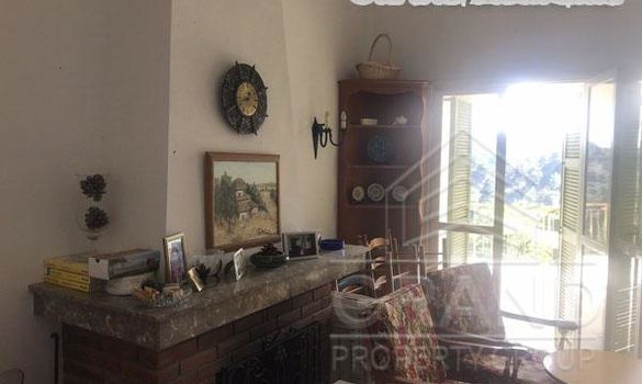 m2 -08400 - photo-1