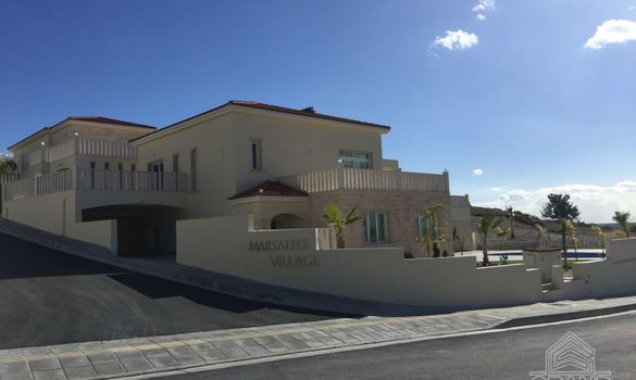 300 m2 - 1288 - photo-4