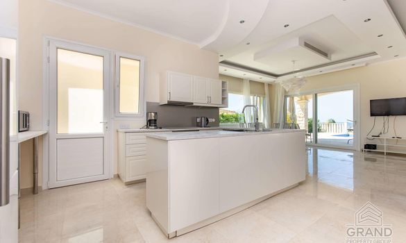 250 m2 - 1289 - photo-4
