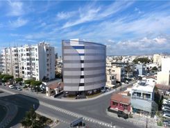 1030 m2 - 2178 - photo-3