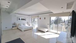 250 m2 - 2277 - photo-24