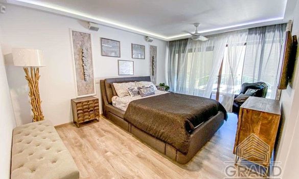 350 m2 - 2302 - photo-19