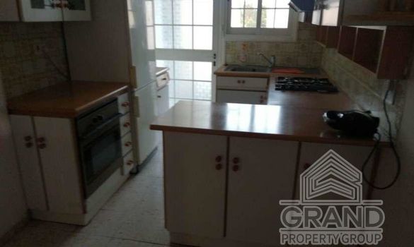 150 m2 - 2411 - photo-3