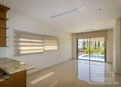 608 m2 - 2435 - photo-9