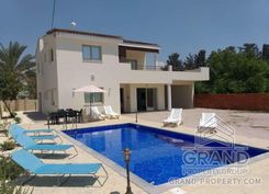 300 m2 - 2557 - photo-1