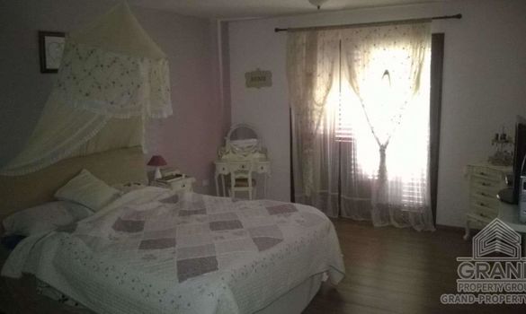 400 m2 - 2870 - photo-4
