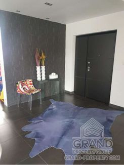 550 m2 - 3440 - photo-7