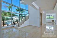 550 m2 - 3830 - photo-4