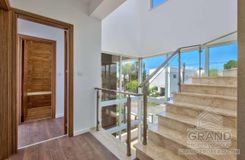 550 m2 - 3830 - photo-14