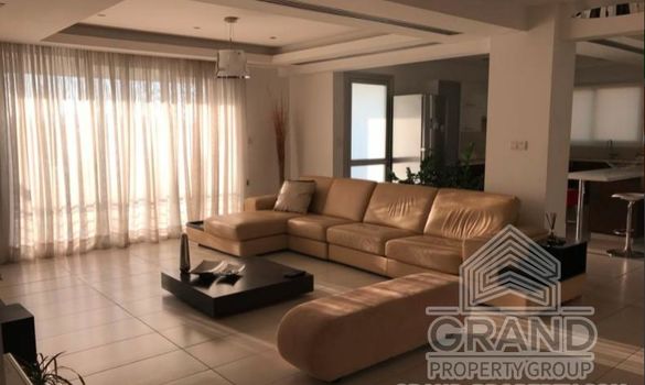 220 m2 - 3913 - photo-1