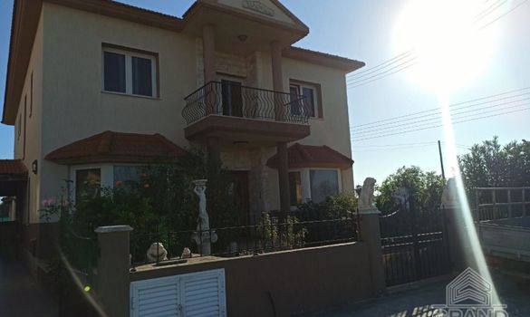 330 m2 - 4017 - photo-13