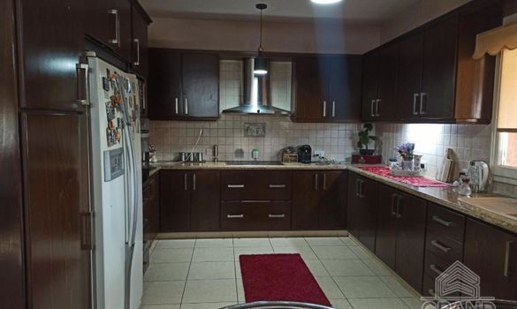 330 m2 - 4017 - photo-2