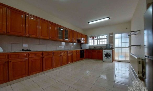 200 m2 - 4312 - photo-6