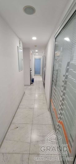 231 m2 - 4562 - photo-4