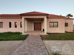 280 m2 - 4693 - photo-1