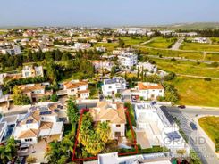 270 m2 - 4900 - photo-18