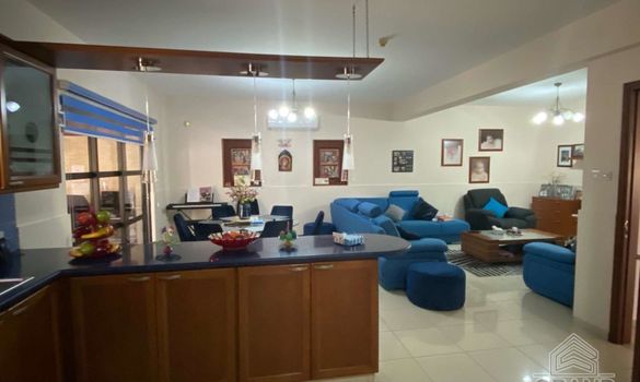 350 m2 - 4993 - photo-3