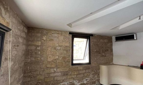 280 m2 - 5704 - photo-4