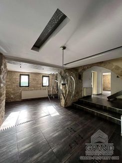 280 m2 - 5704 - photo-6