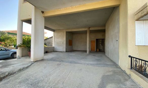 200 m2 - 6114 - photo-1