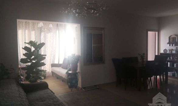 300 m2 - 6777 - photo-3