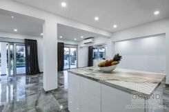 235 m2 - 6783 - photo-7