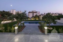 235 m2 - 6783 - photo-8