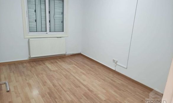 150 m2 - 6996 - photo-3