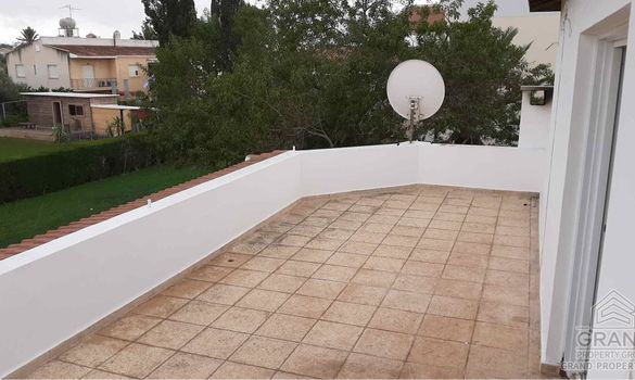 300 m2 - 7581 - photo-12