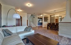 300 m2 - 7591 - photo-3