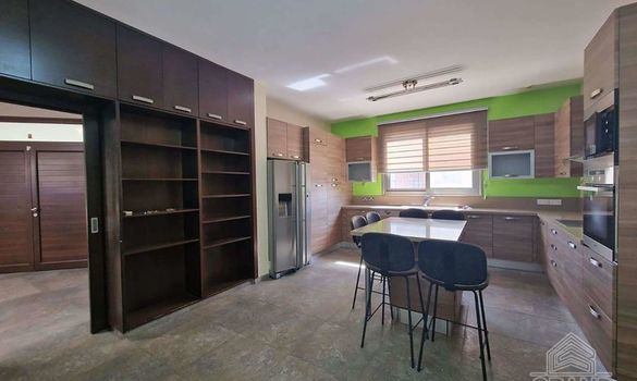 495 m2 - 7673 - photo-7