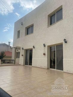 442 m2 - 7782 - photo-1