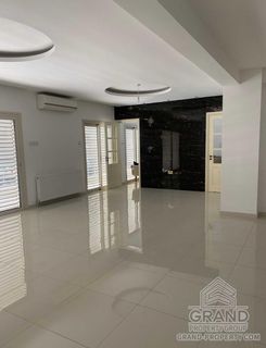 200 m2 - 7792 - photo-3