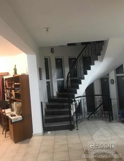 270 m2 - 7846 - photo-1