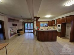 240 m2 - 7888 - photo-5