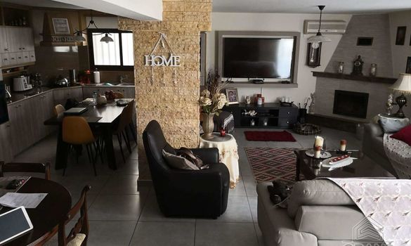 220 m2 - 7938 - photo-3