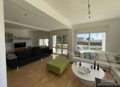 380 m2 - 7941 - photo-4