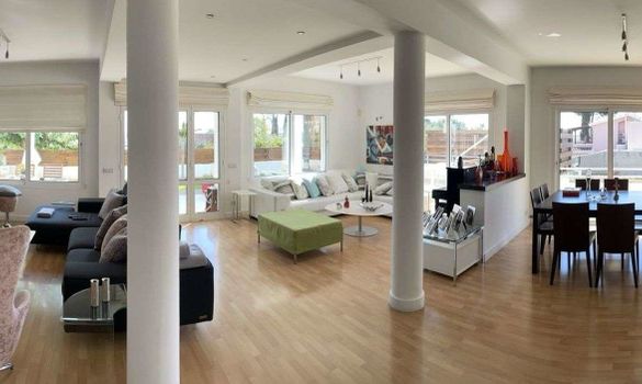 380 m2 - 7941 - photo-5