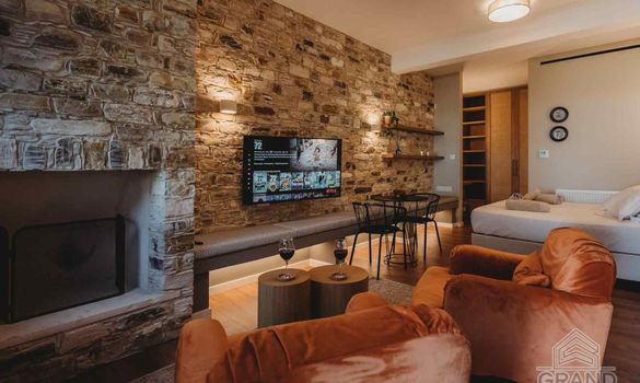 370 m2 - 7968 - photo-3