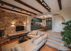 370 m2 - 7968 - photo-5