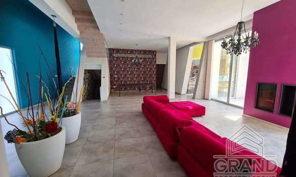 400 m2 - 7990 - photo-2